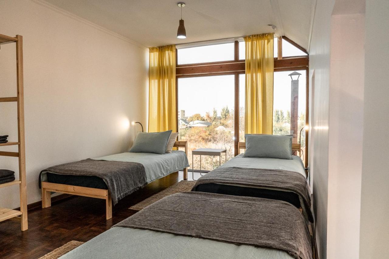 Hostel Modern Loft Lighthouse Karakol Exterior foto